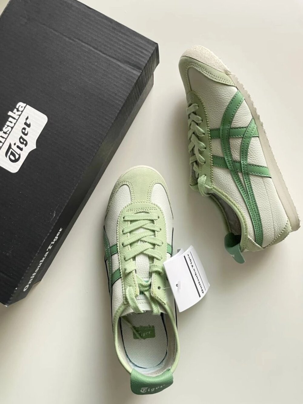 Onitsuka Tiger Mexico 66 Retro Casual Sneakers for Women